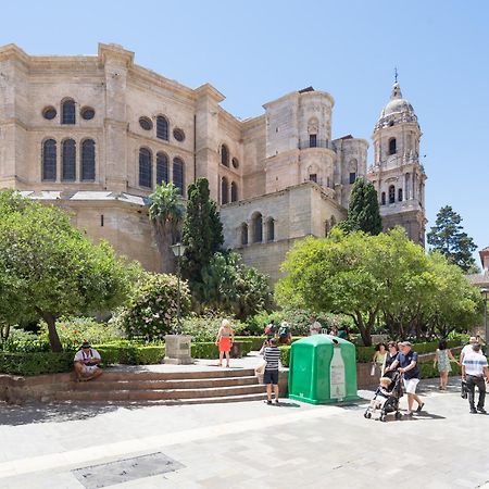 Cathedral Suites Málaga Extérieur photo