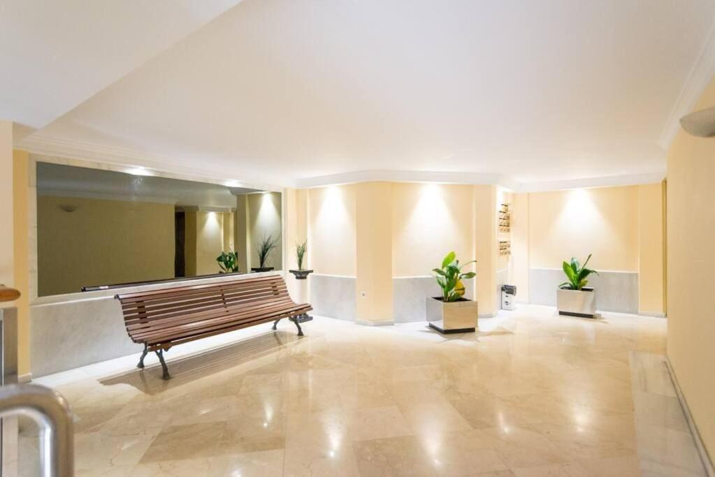 Cathedral Suites Málaga Chambre photo