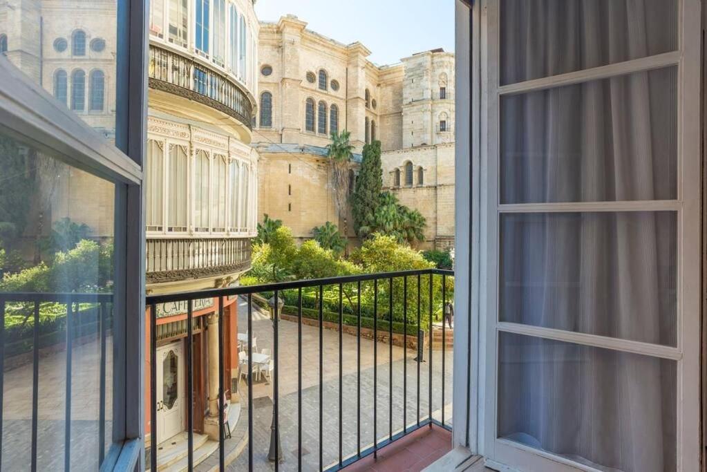 Cathedral Suites Málaga Chambre photo